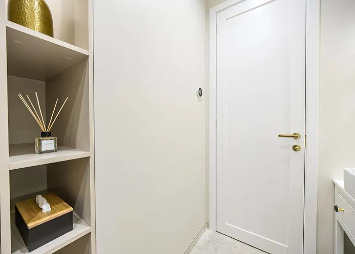 Mon Ci Boutique شقة *