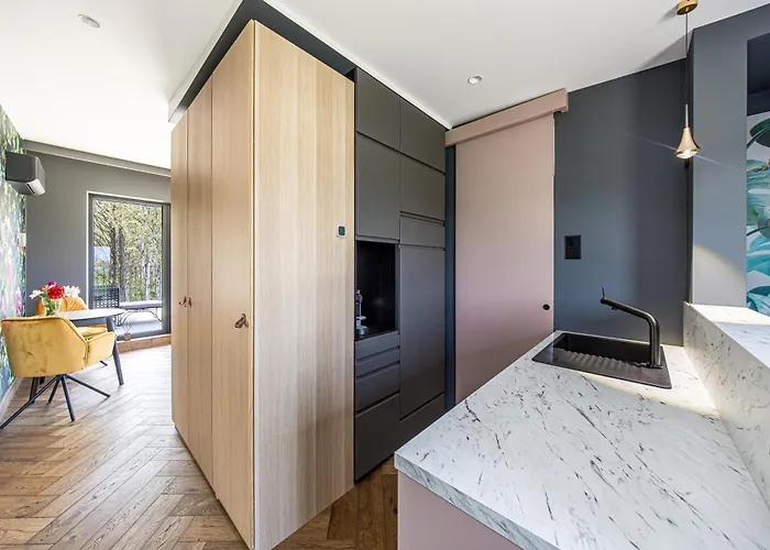 Mon Ci Boutique بالانغا